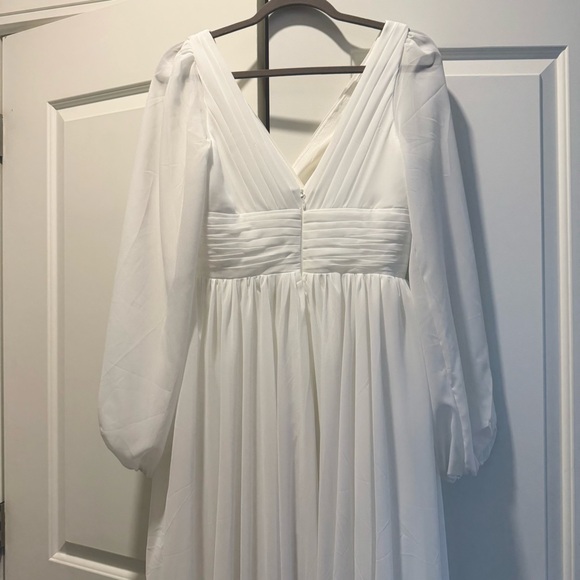 NWOT Boho White Long Sleeve Dress - Picture 4 of 5